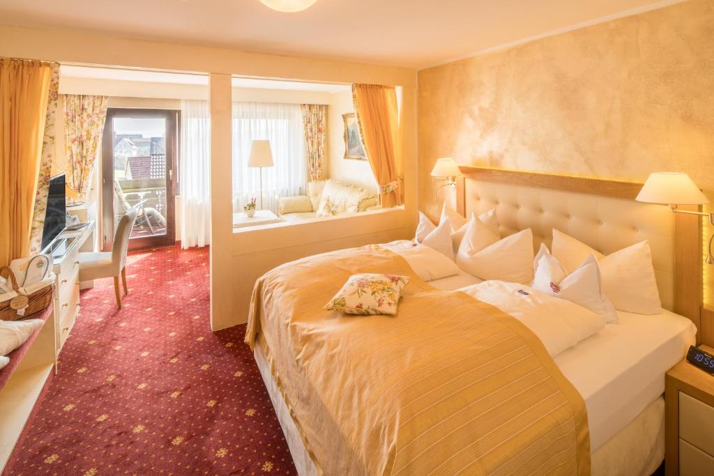 hotel-krone-igelsberg-wellness-hotels-germany-4 Hotel Krone Igelsberg 4